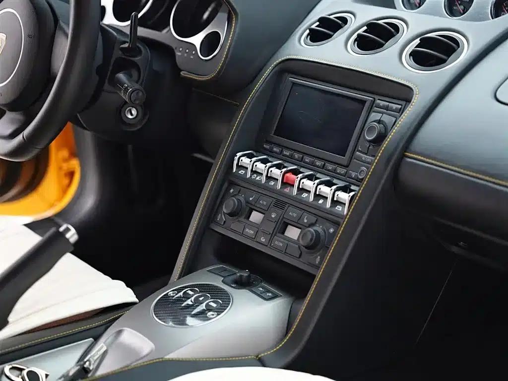 2011 Gallardo LP 560-4 Bicolore — миниатюра 7