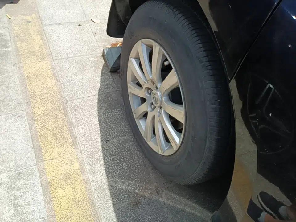 Mazda CX-7 2014 2.5L 2WD Luxury Edition — миниатюра 4