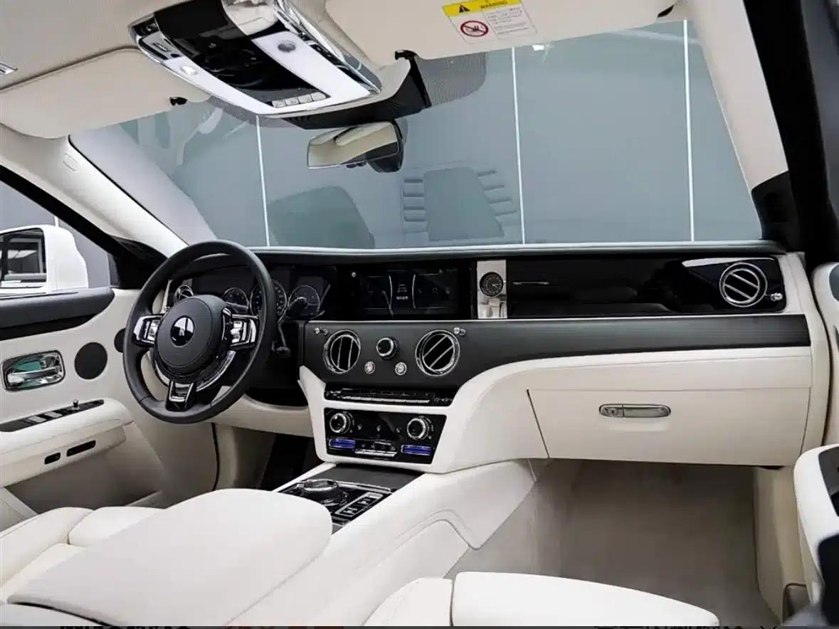 2021 Ghost 6.7T Long Wheelbase — миниатюра 8