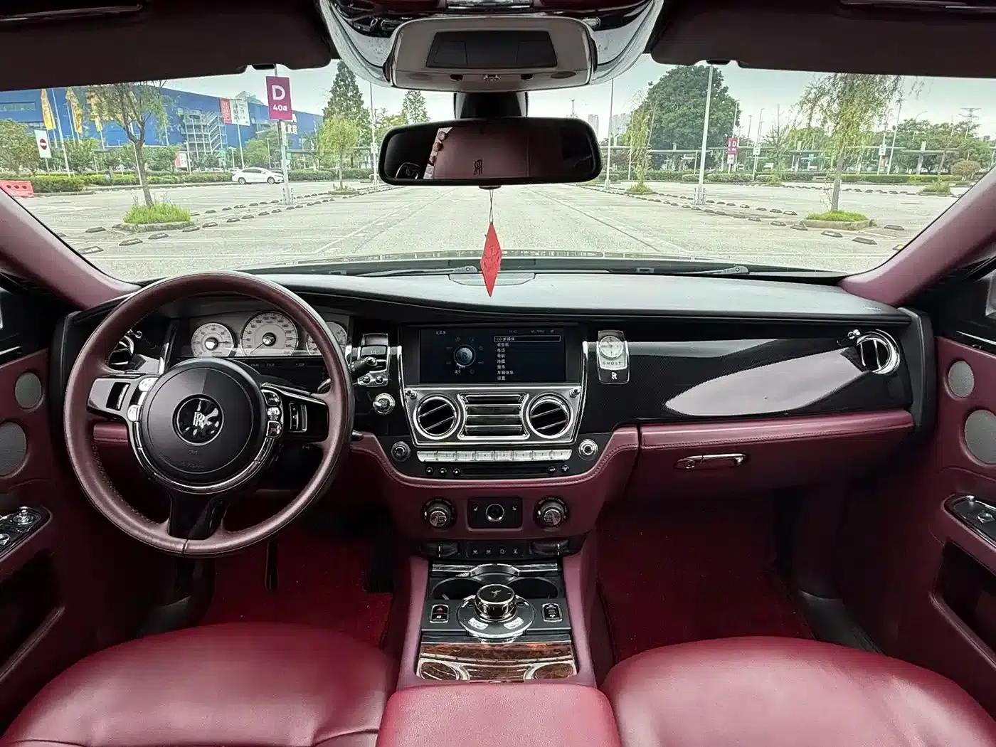 2010 Ghost 6.6T Standard Edition — миниатюра 9