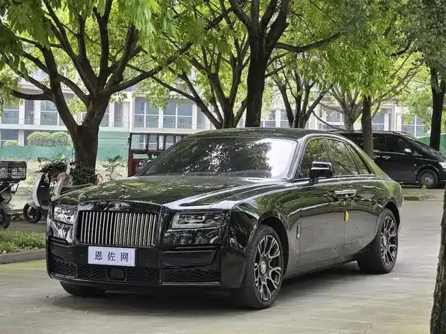 2022 Ghost 6.7T Black Badge