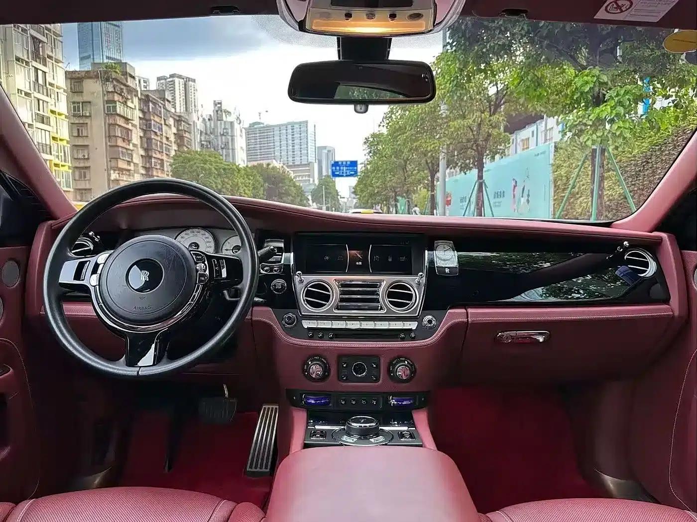 2018 Ghost 6.6T Long Wheelbase — миниатюра 5