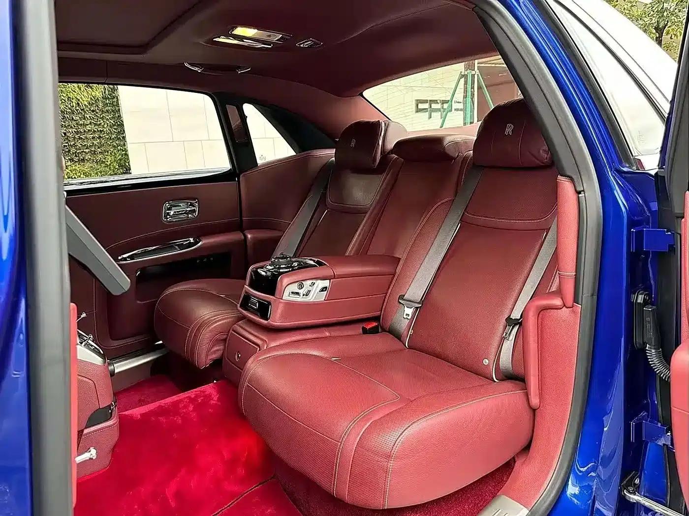 2018 Ghost 6.6T Long Wheelbase — миниатюра 8