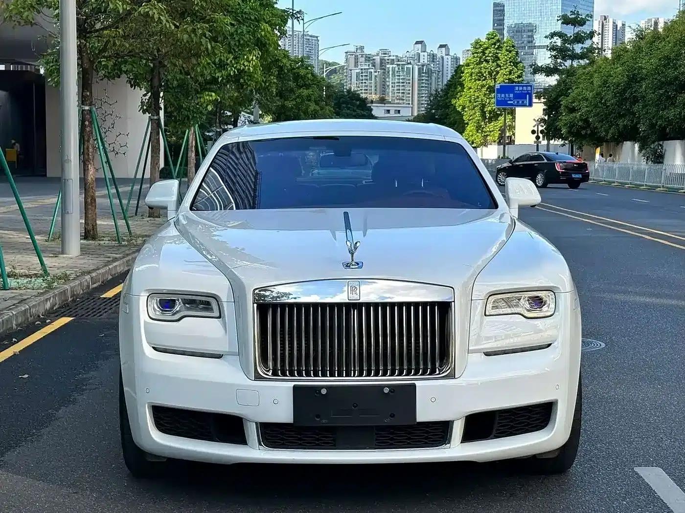 2018 Ghost 6.6T Standard Wheelbase — миниатюра 2