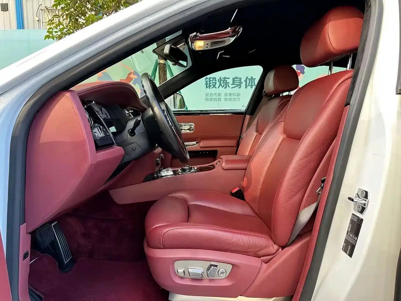 2018 Ghost 6.6T Standard Wheelbase — миниатюра 4