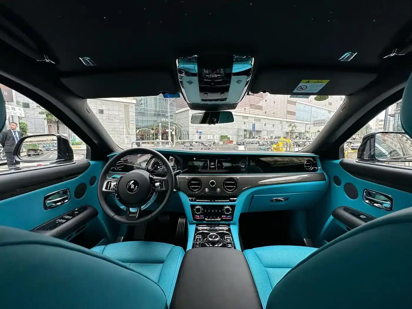 2022 Ghost 6.7T Black Badge — миниатюра 5