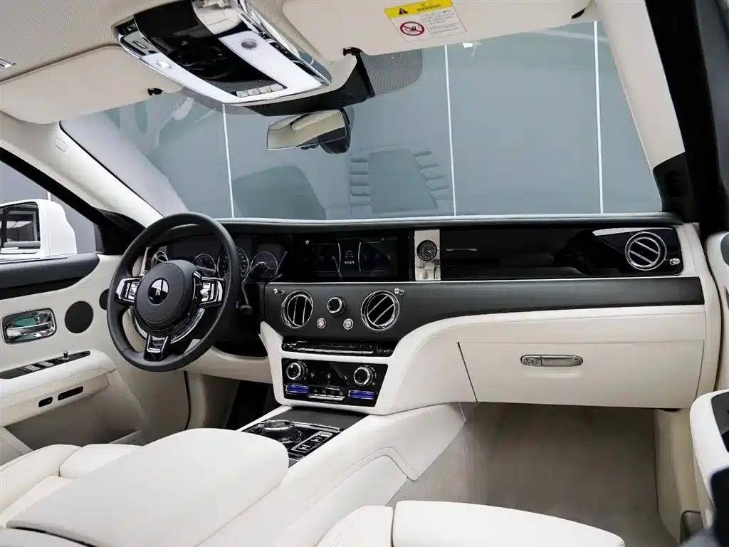 2021 Ghost 6.7T Long Wheelbase — миниатюра 19
