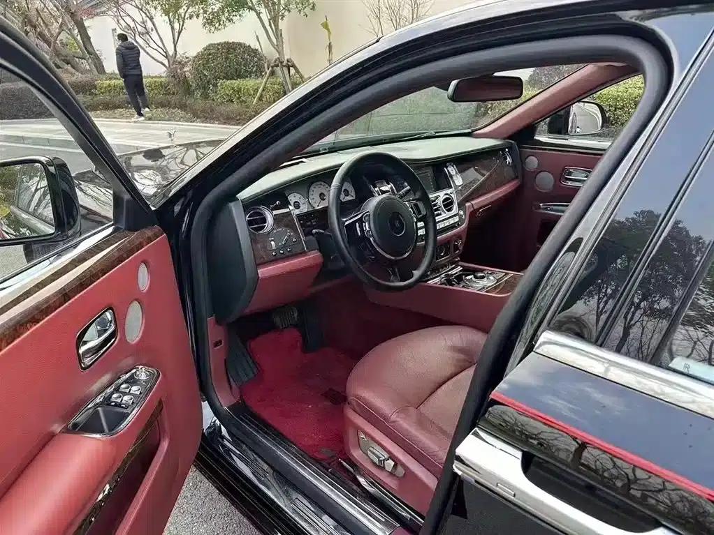 2012 Ghost 6.6T Extended Version — миниатюра 6