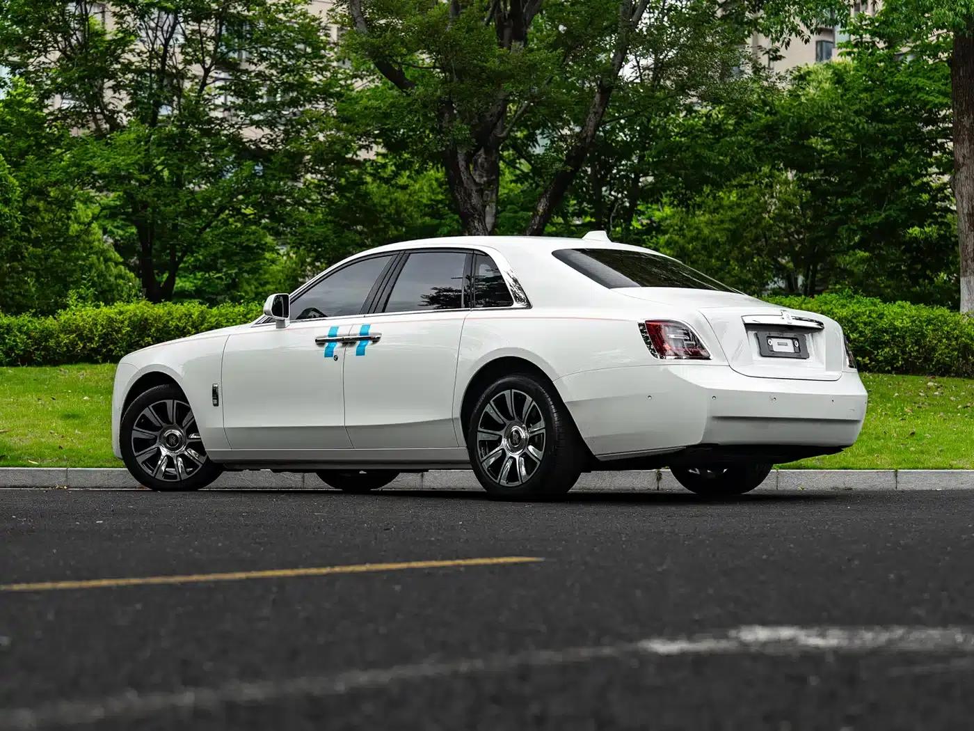 2021 Ghost 6.7T Standard Wheelbase — миниатюра 16