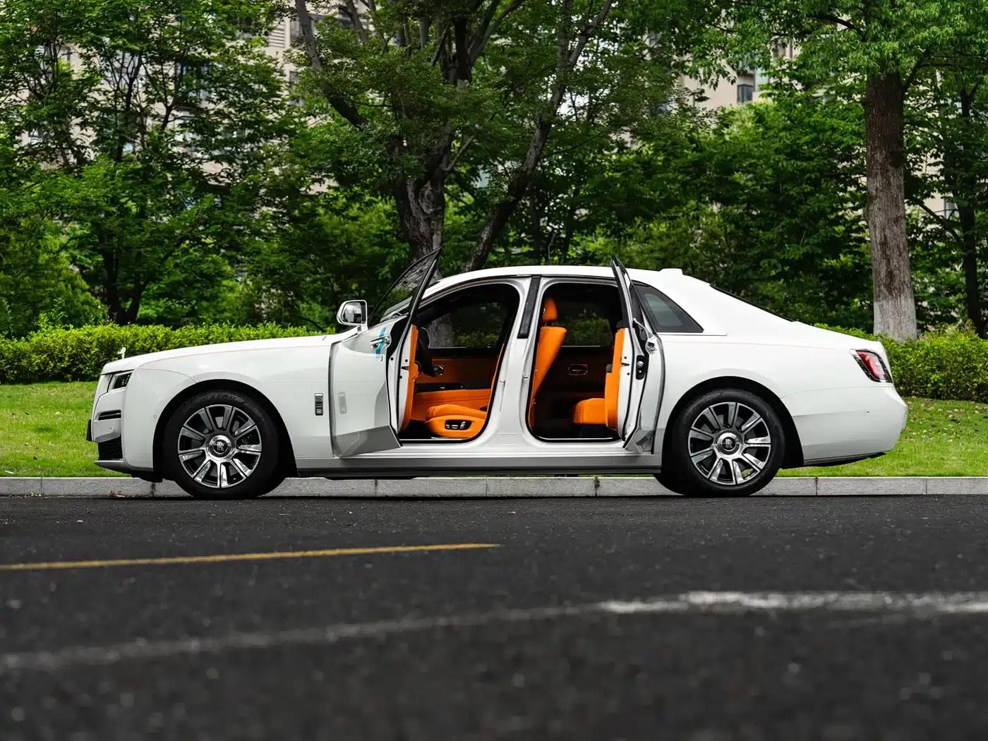 2021 Ghost 6.7T Standard Wheelbase — миниатюра 5