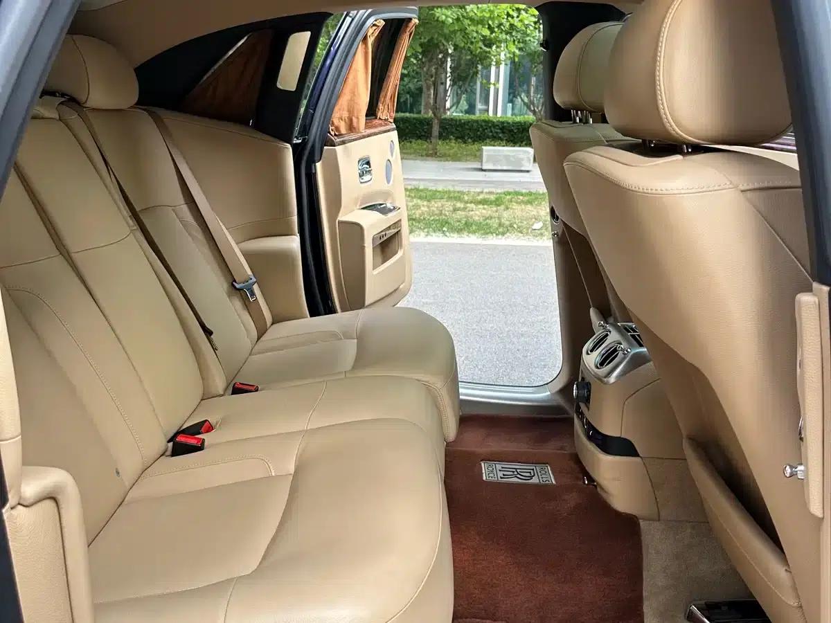 2010 Ghost 6.6T Standard Edition — миниатюра 21