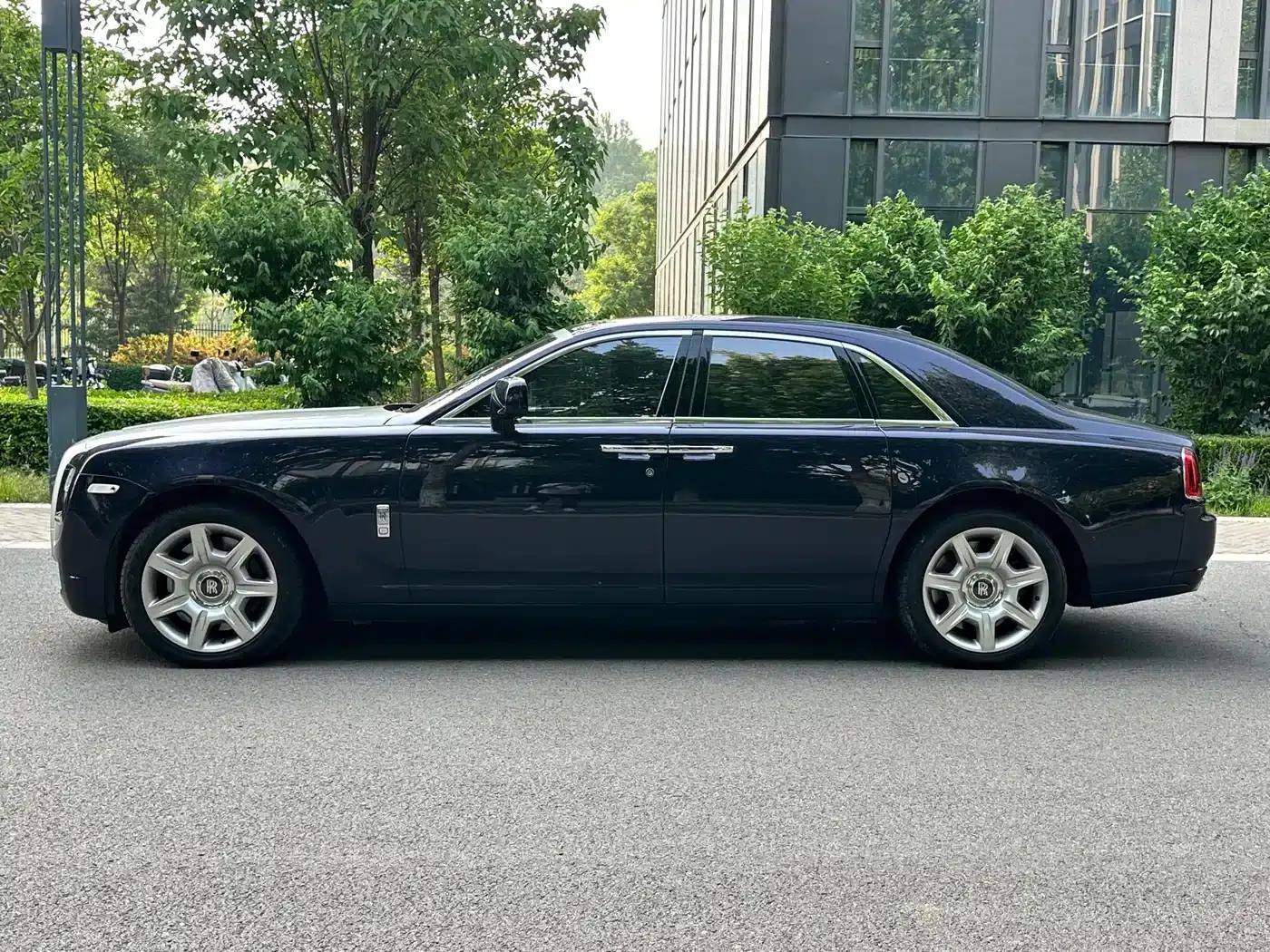 2010 Ghost 6.6T Standard Edition — миниатюра 4