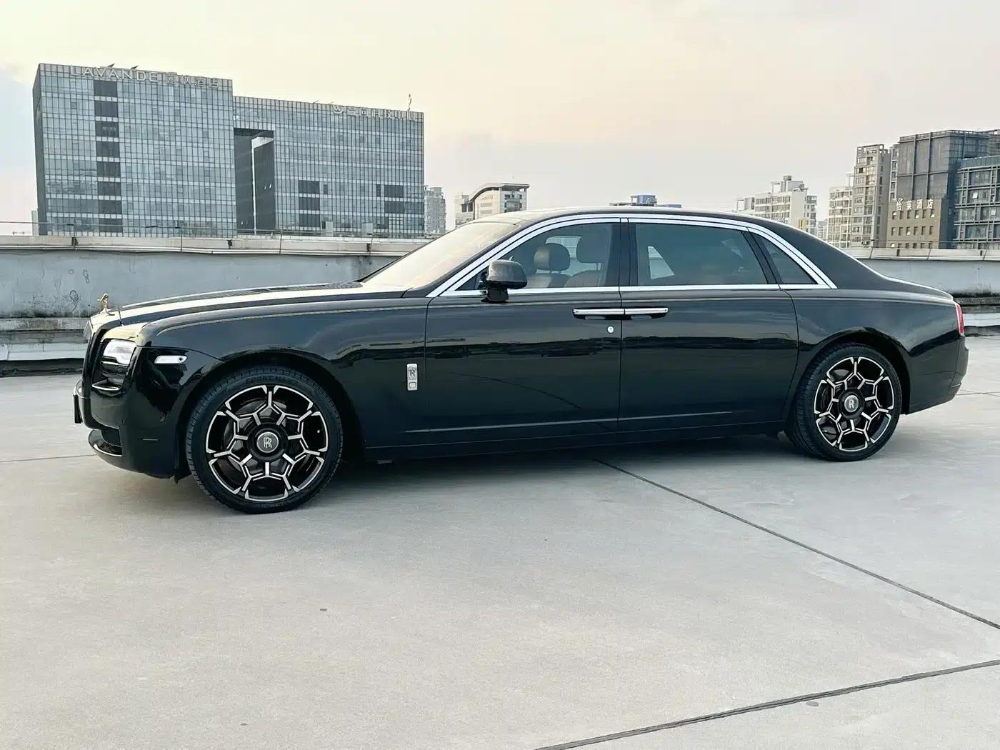 2010 Ghost 6.6T Standard Edition — миниатюра 8