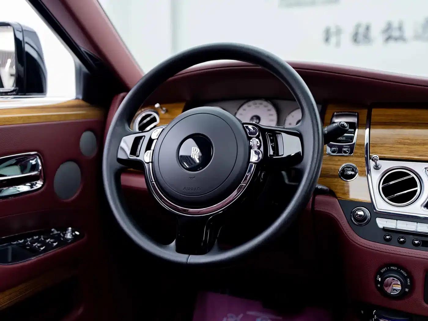 2015 Ghost Series II Extended Wheelbase — миниатюра 10