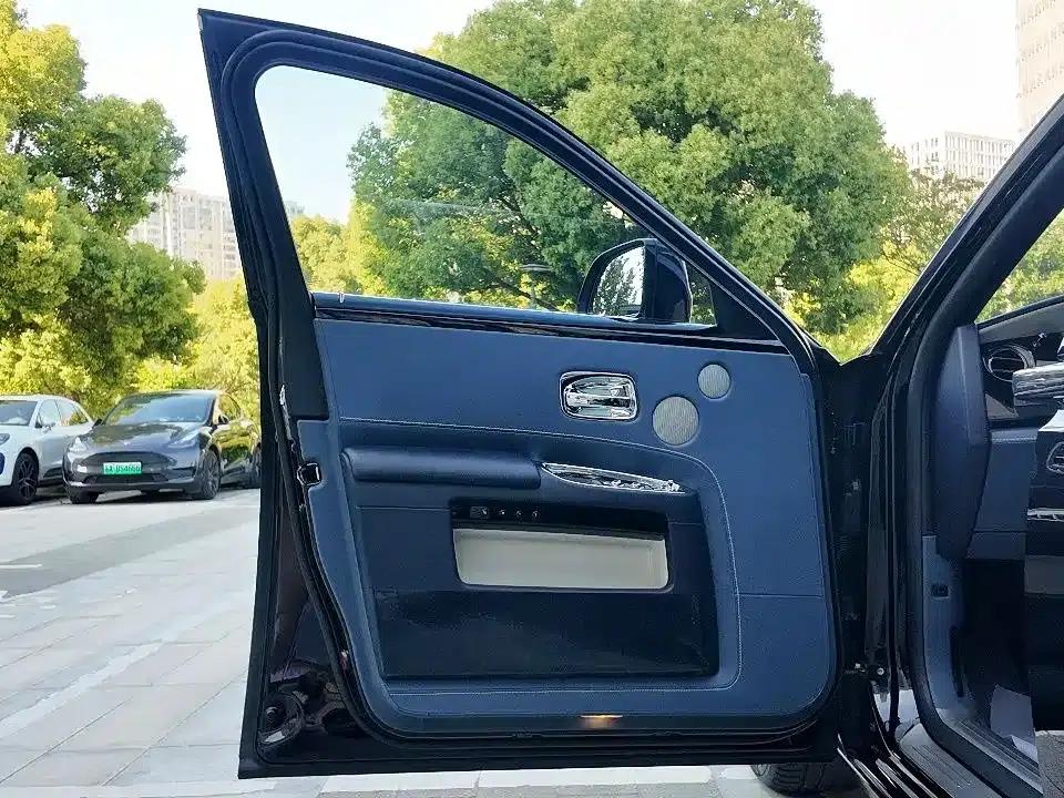 2018 Ghost 6.6T Long Wheelbase — миниатюра 12
