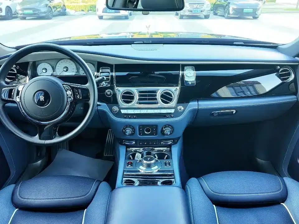 2018 Ghost 6.6T Long Wheelbase — миниатюра 17