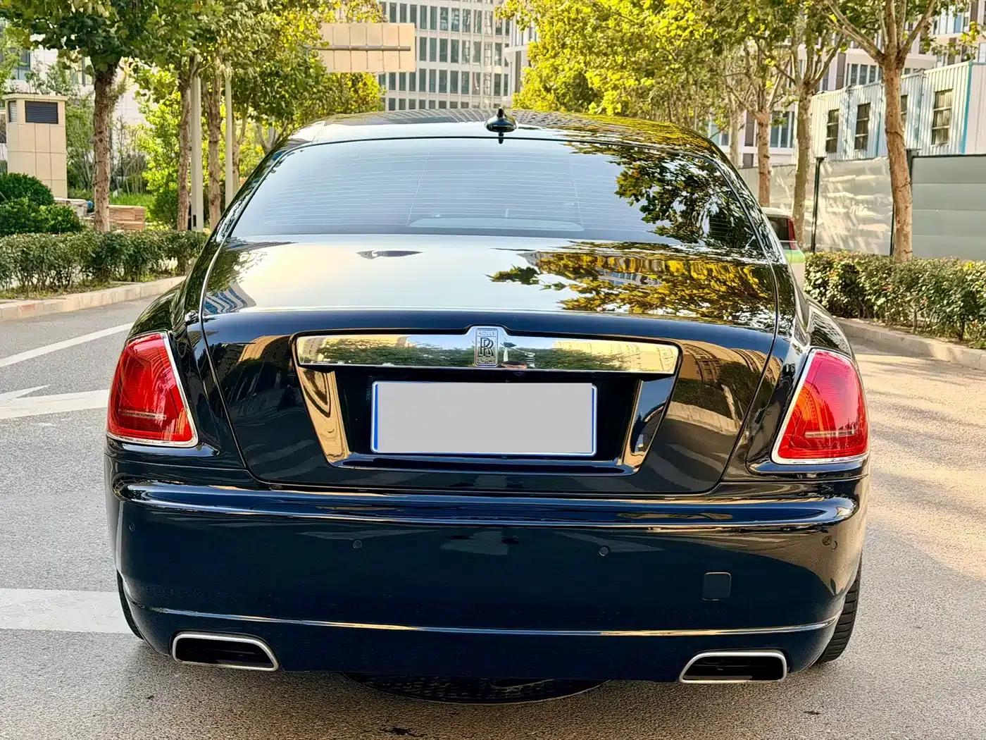 2010 Ghost 6.6T Standard Edition — миниатюра 5