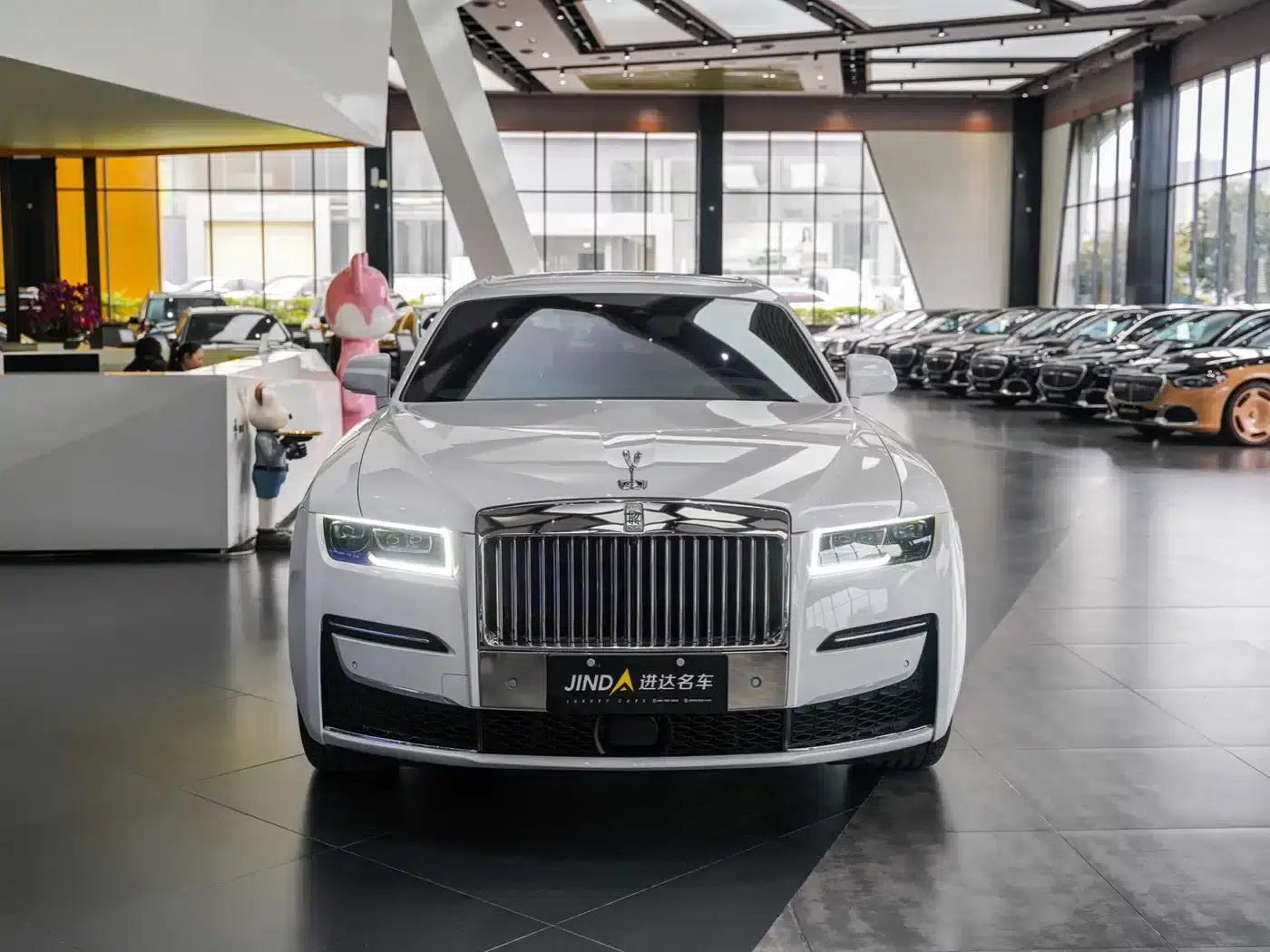 2024 Ghost 6.7T Long Wheelbase — миниатюра 7