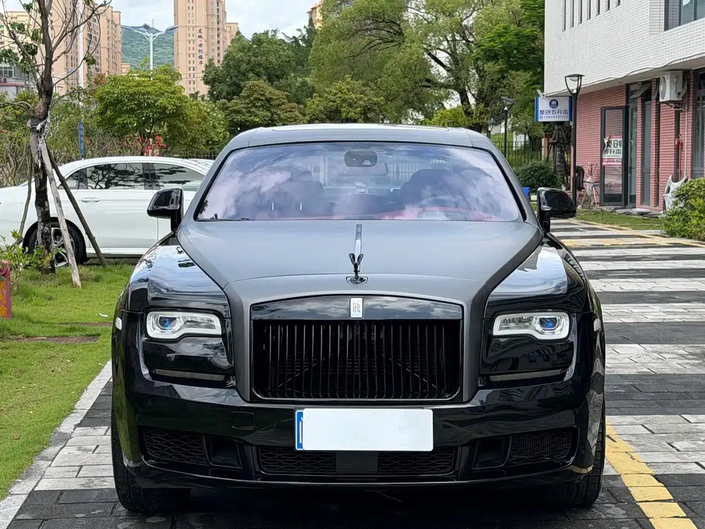 2010 Ghost 6.6T Standard Edition — миниатюра 2