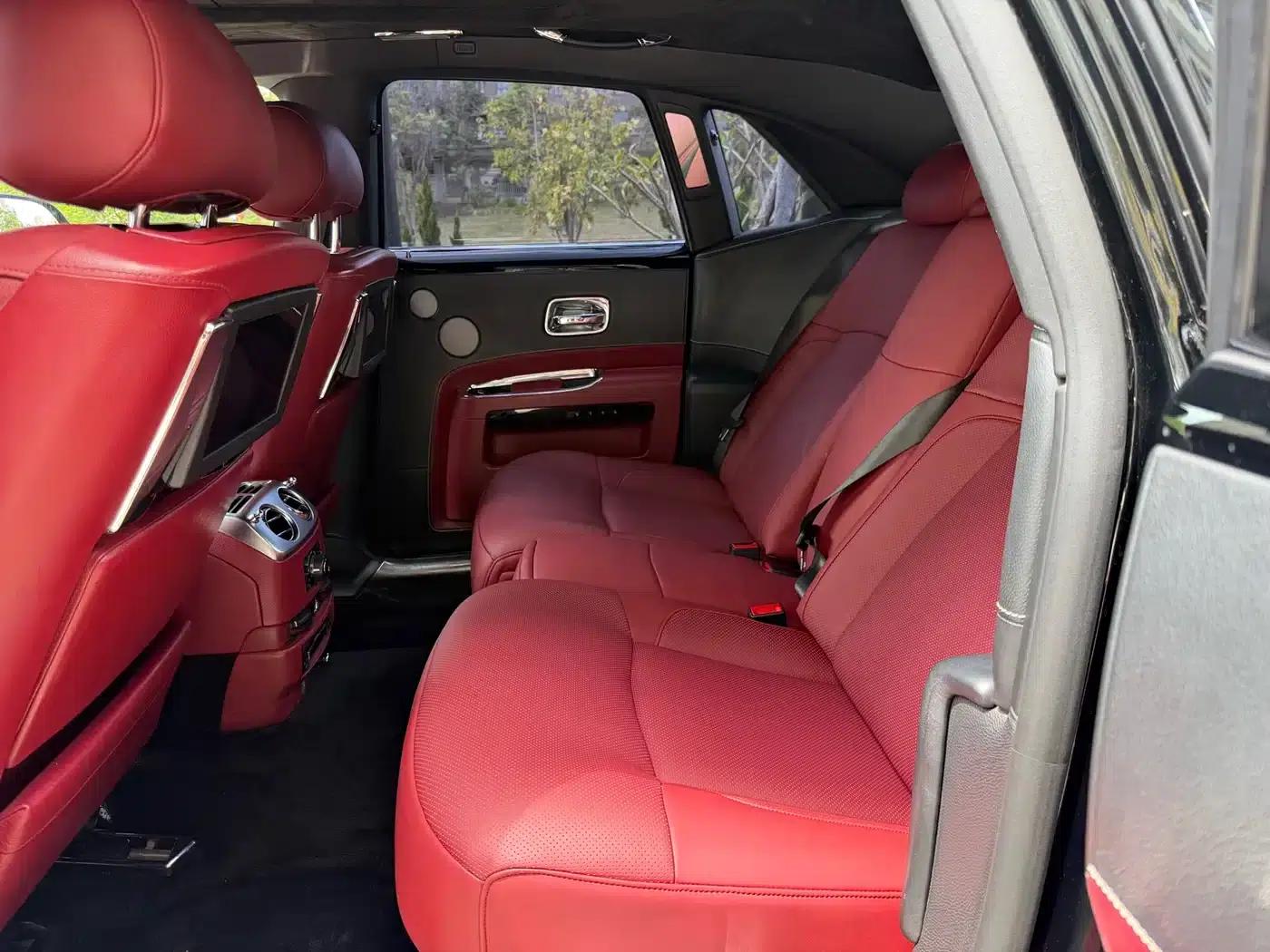 2010 Ghost 6.6T Standard Edition — миниатюра 6