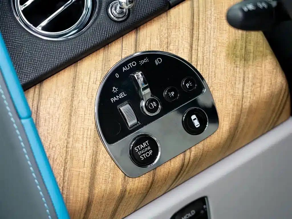 2018 Cullinan, four-seater version — миниатюра 12