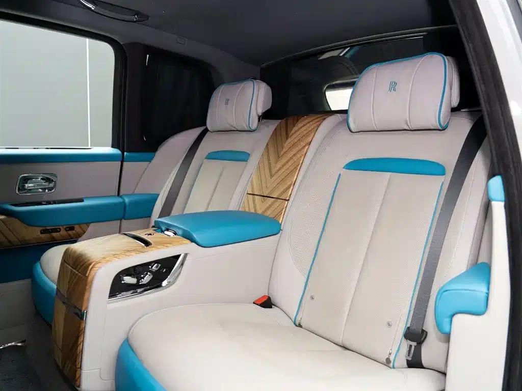2018 Cullinan, four-seater version — миниатюра 16