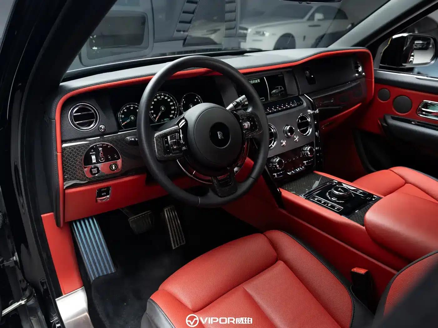 2020 Cullinan Black Badge — миниатюра 11