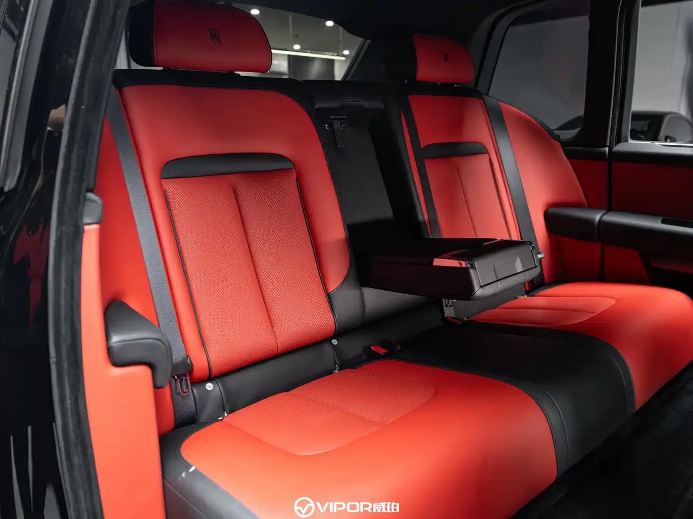 2020 Cullinan Black Badge — миниатюра 8