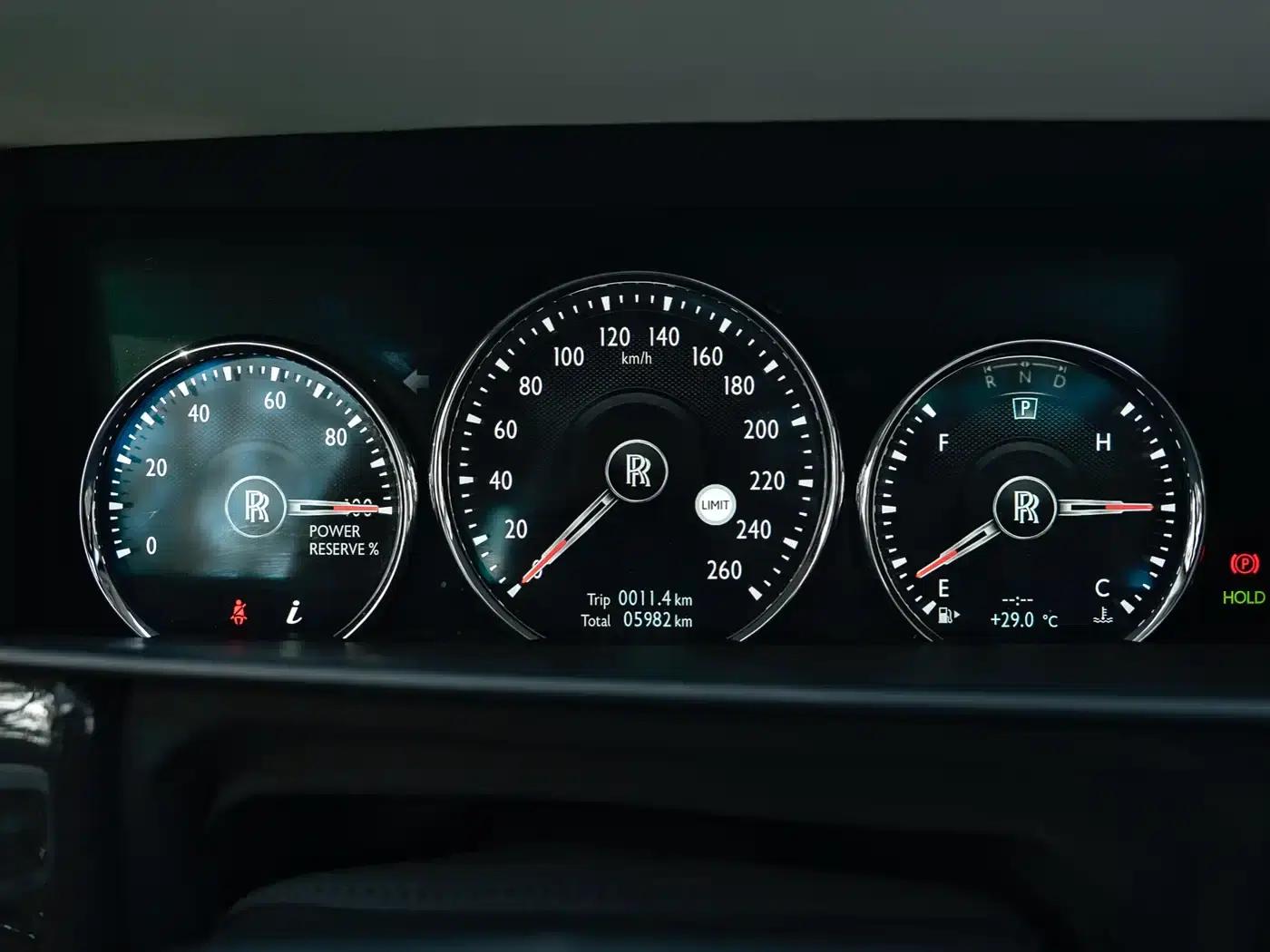 2020 Cullinan Black Badge — миниатюра 19