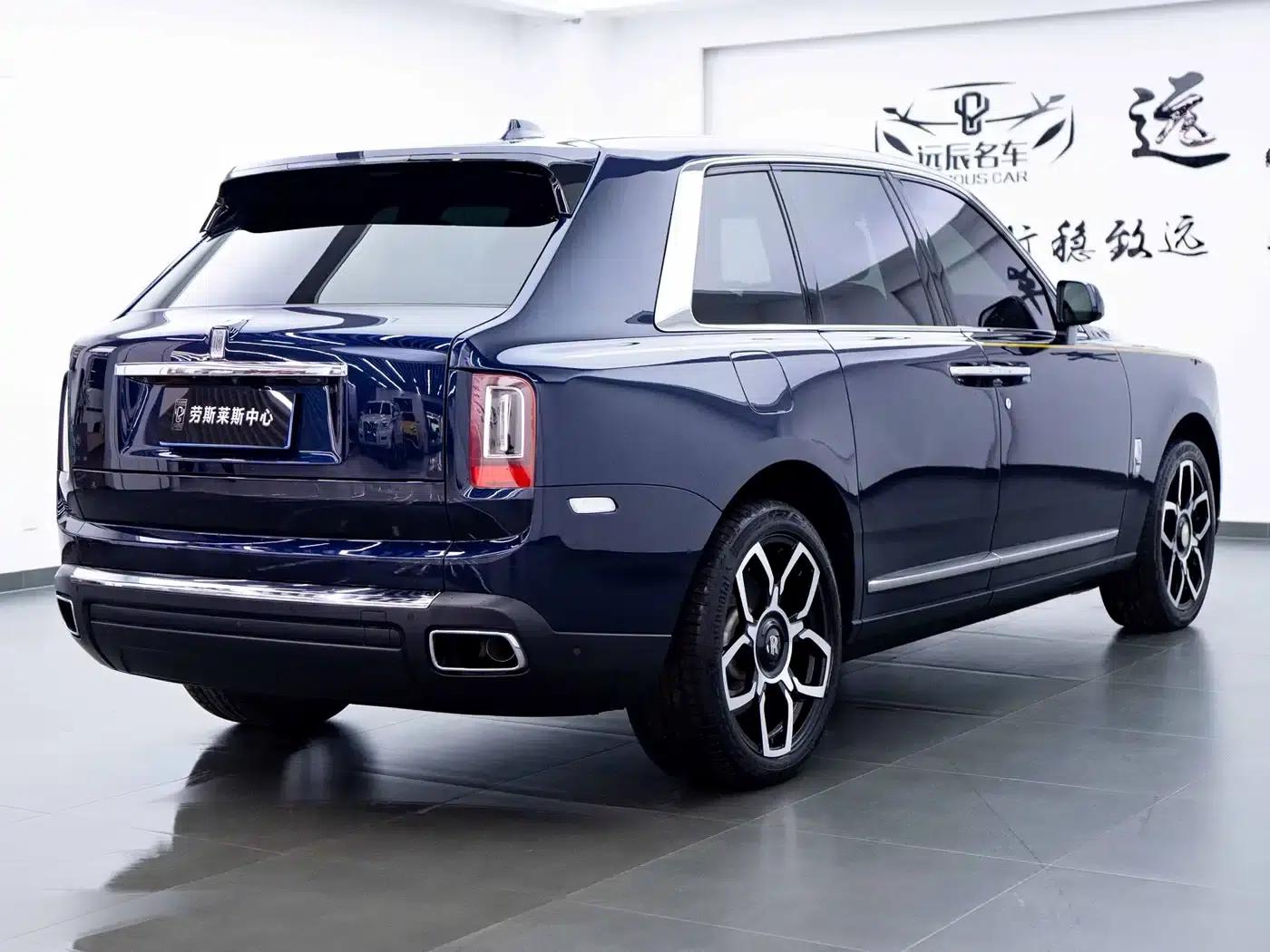 2018 Cullinan, four-seater version — миниатюра 15