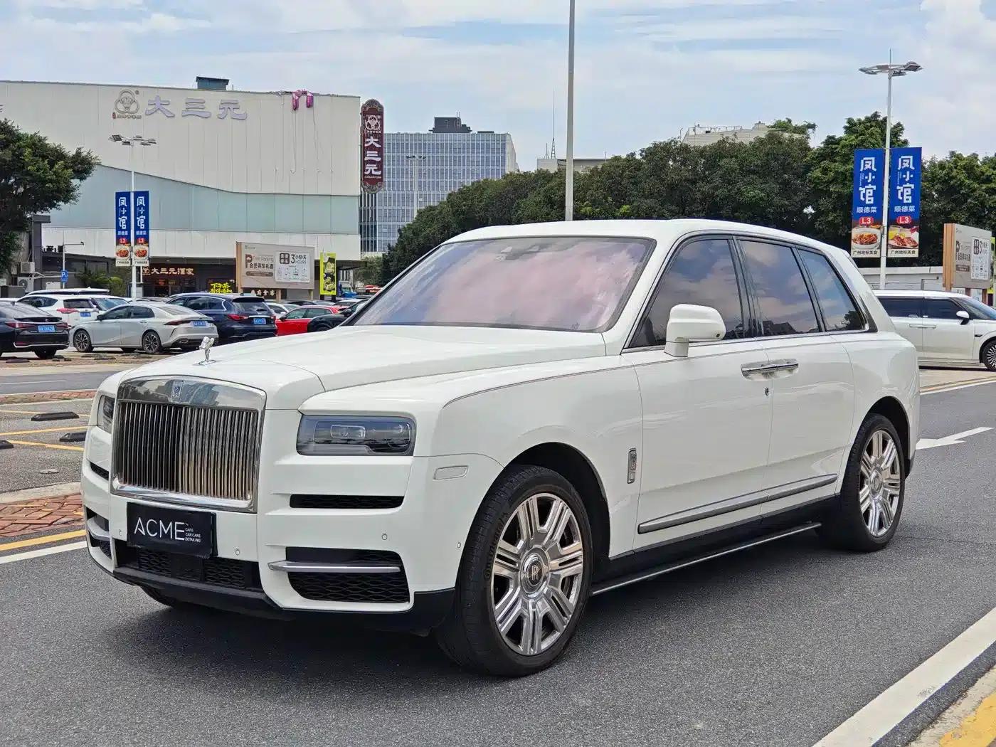 2018 Cullinan, four-seater version — миниатюра 2