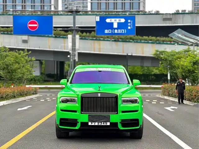 2018 Cullinan, four-seater version