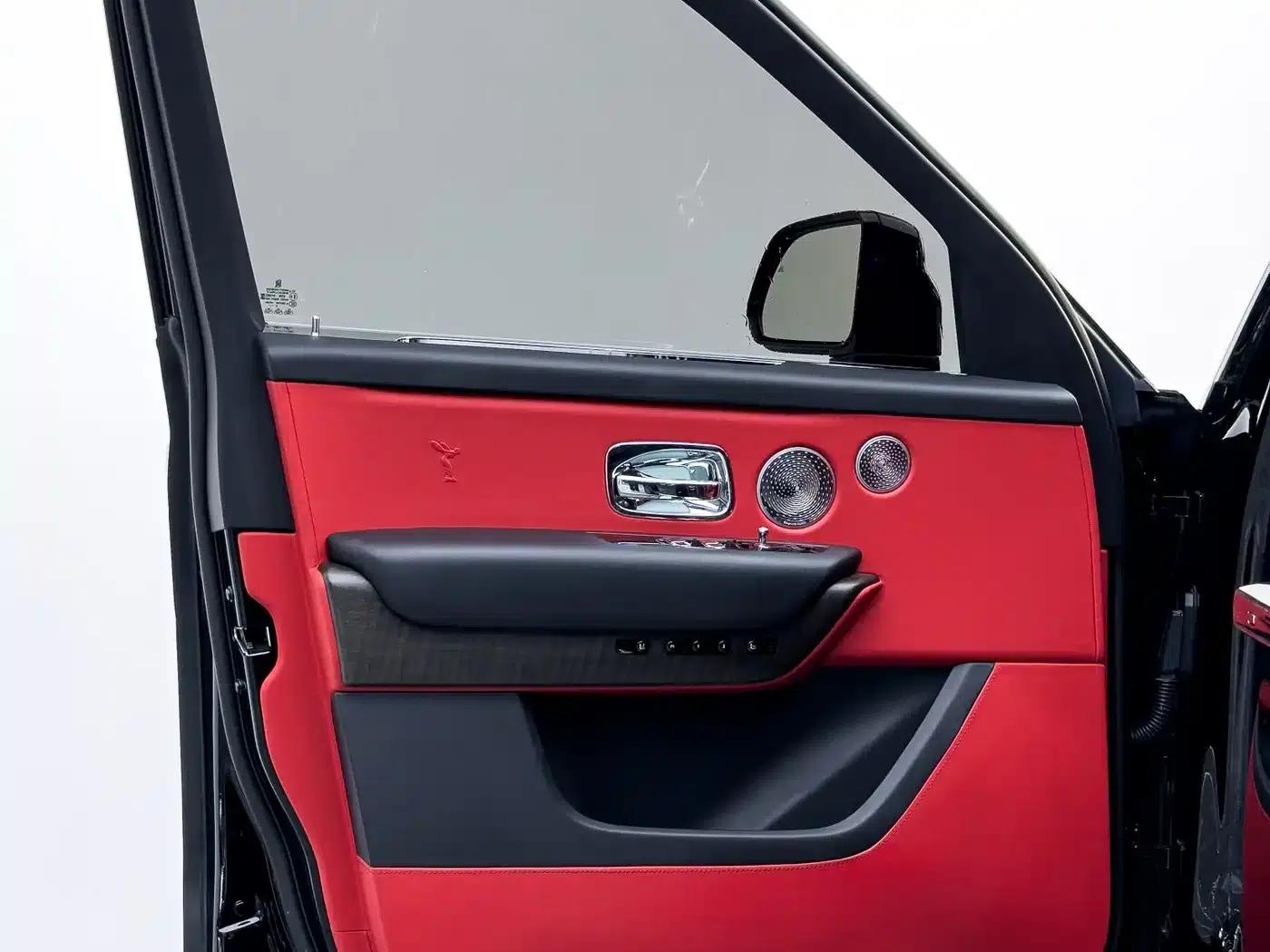 2018 Cullinan 5-seater — миниатюра 13