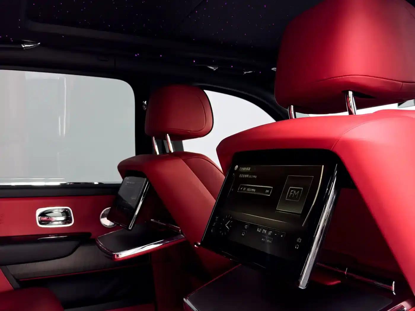 2018 Cullinan 5-seater — миниатюра 31
