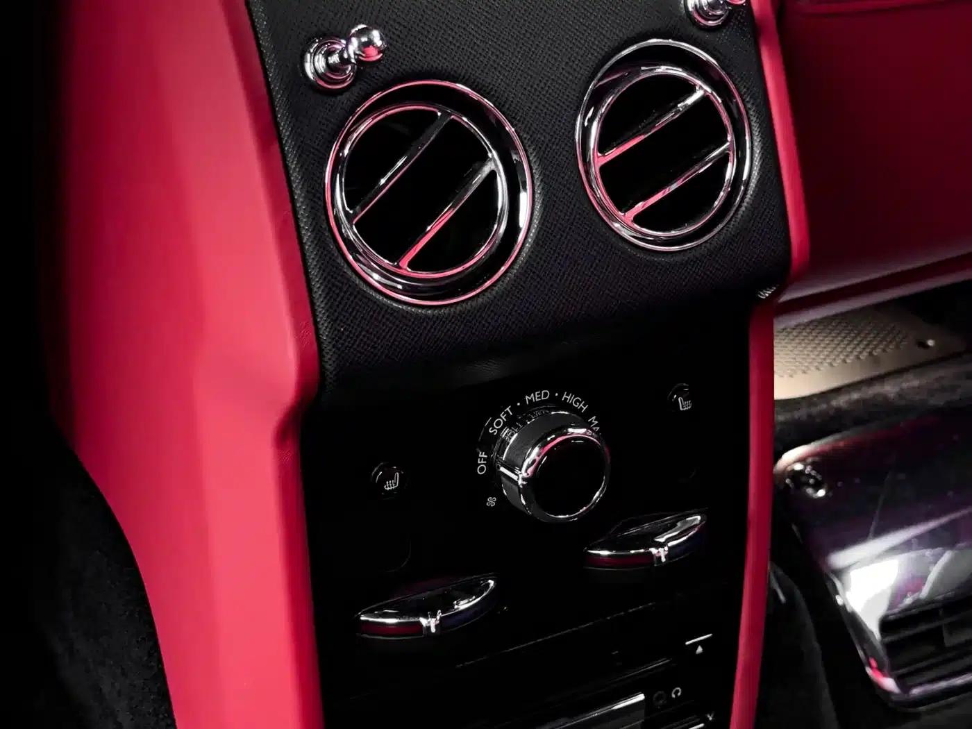 2018 Cullinan 5-seater — миниатюра 36
