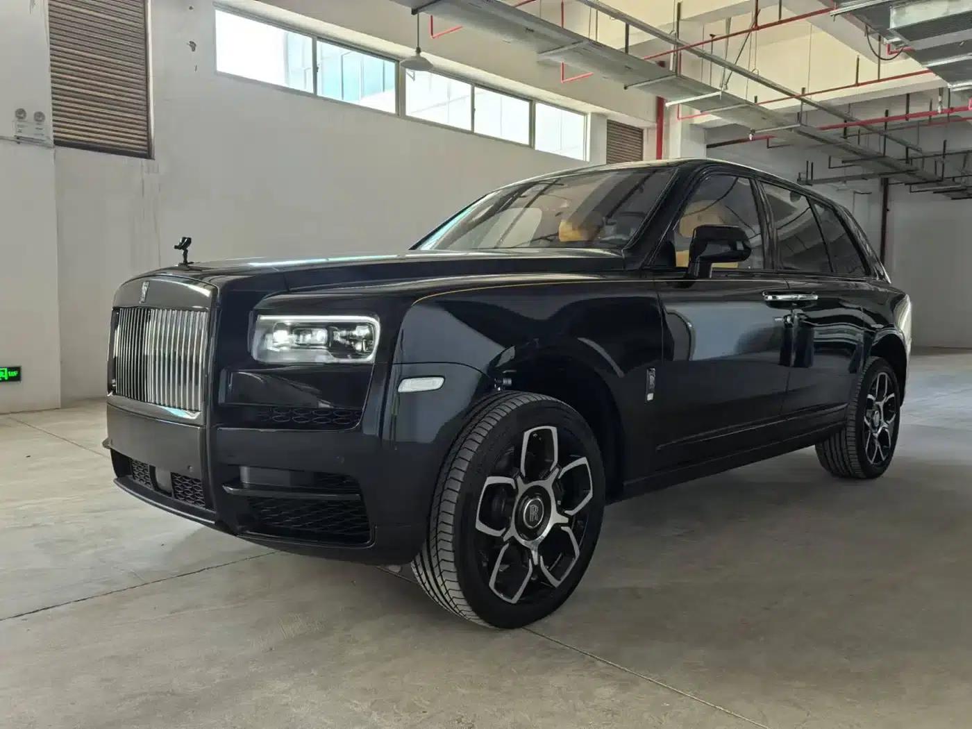 2024 Cullinan Black Badge — миниатюра 1
