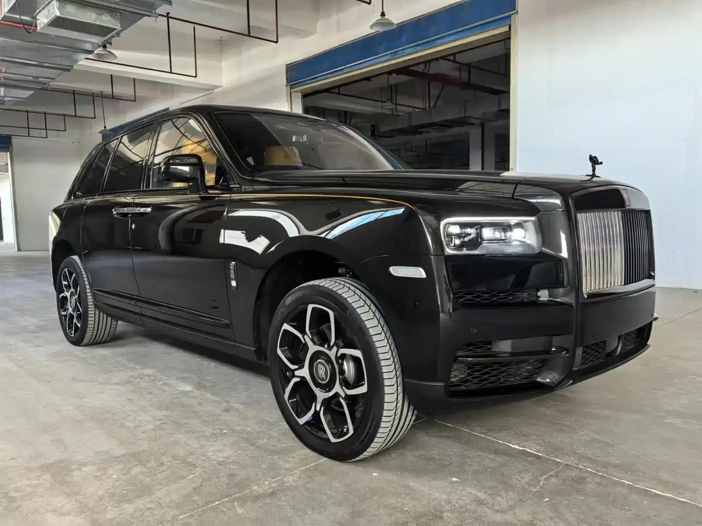 2024 Cullinan Black Badge — миниатюра 3