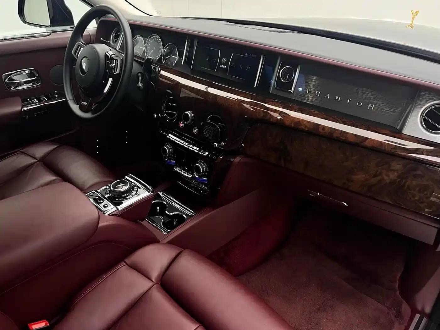 2018 Phantom 6.7T Long Wheelbase — миниатюра 12