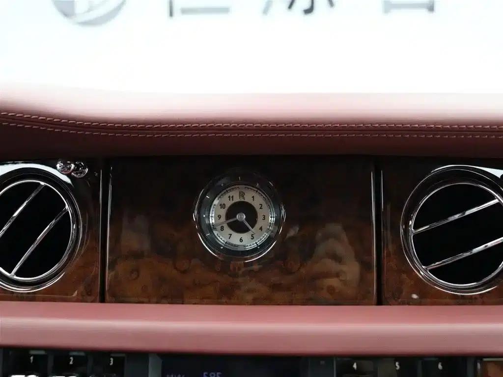 2011 Phantom 6.7 Extended Wheelbase — миниатюра 13
