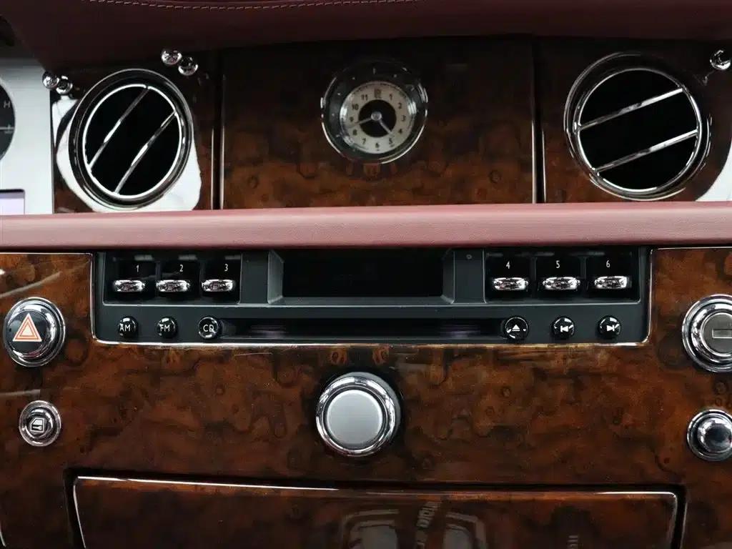 2011 Phantom 6.7 Extended Wheelbase — миниатюра 14