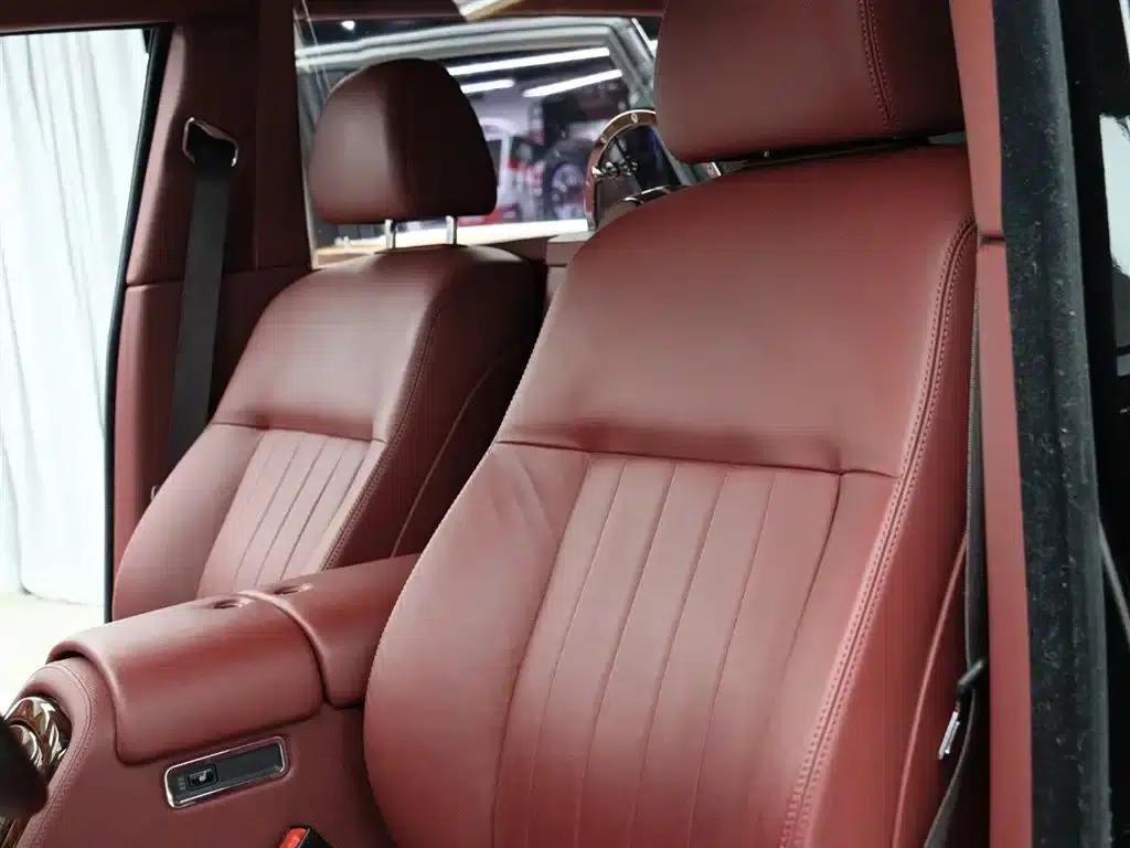 2011 Phantom 6.7 Extended Wheelbase — миниатюра 3