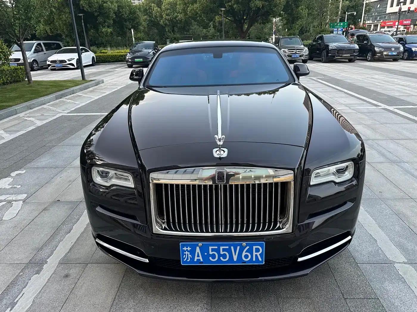 2017 Phantom 6.6T Black Badge Edition — миниатюра 2