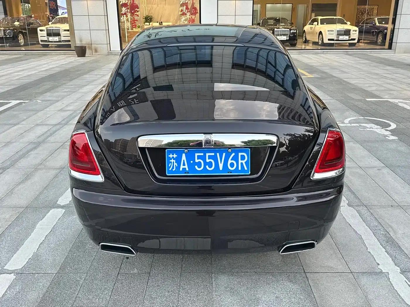2017 Phantom 6.6T Black Badge Edition — миниатюра 16