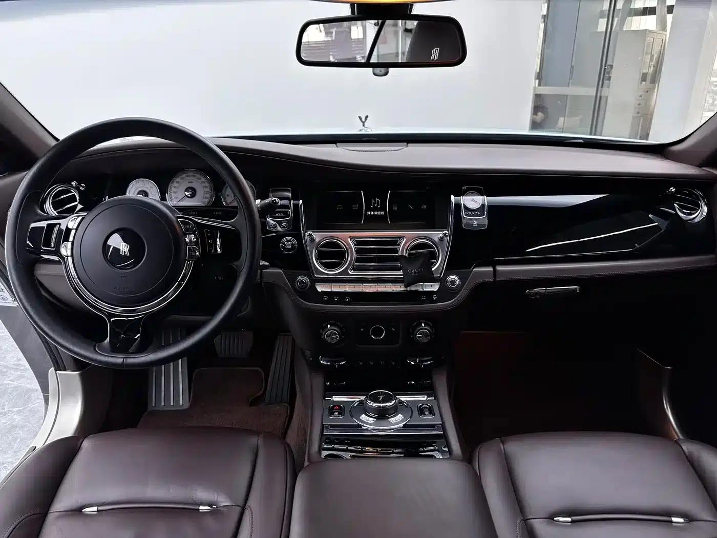 2017 Phantom 6.6T Standard Edition — миниатюра 20