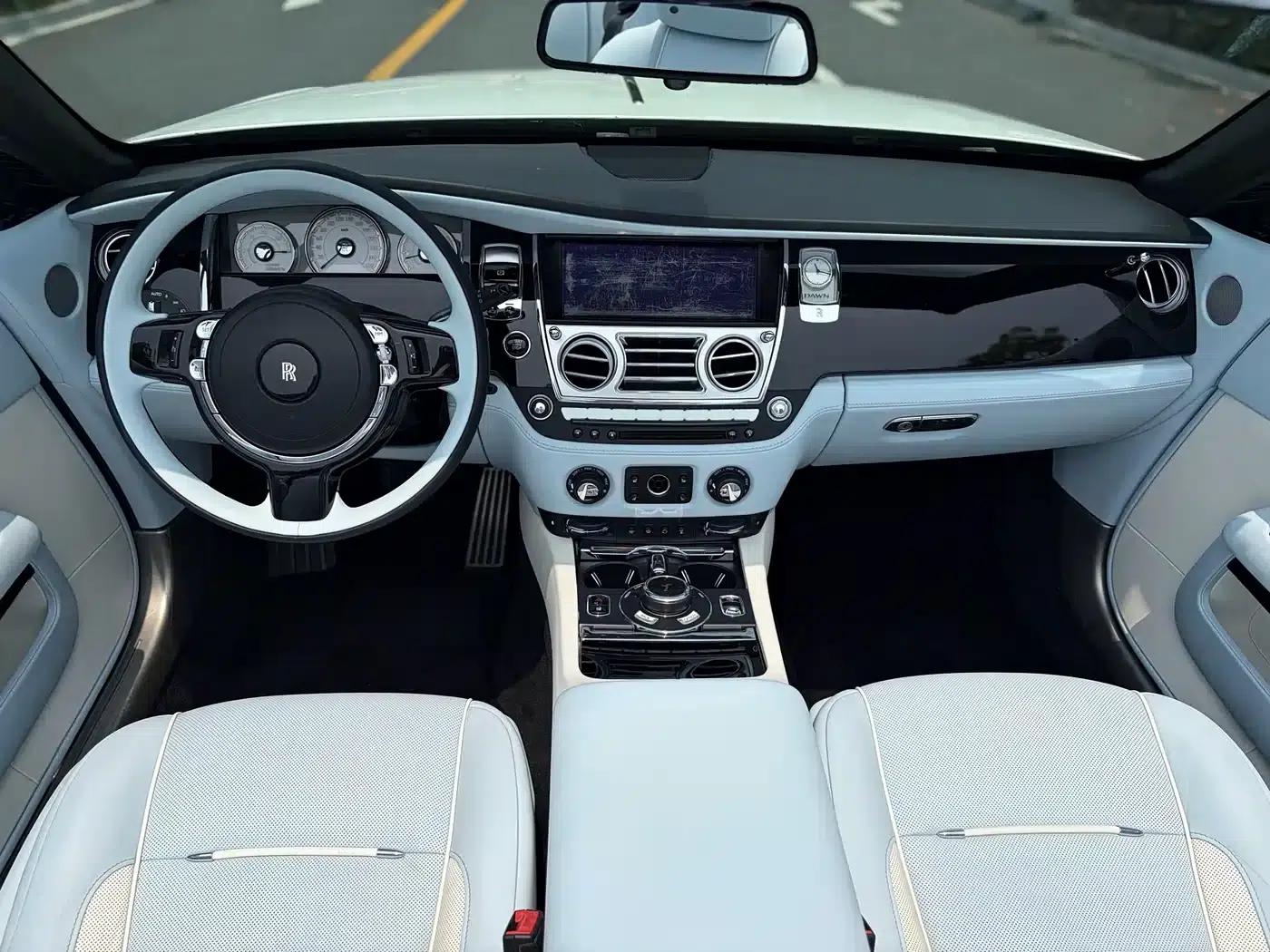 2018 Dawn 6.6T Standard Edition — миниатюра 13