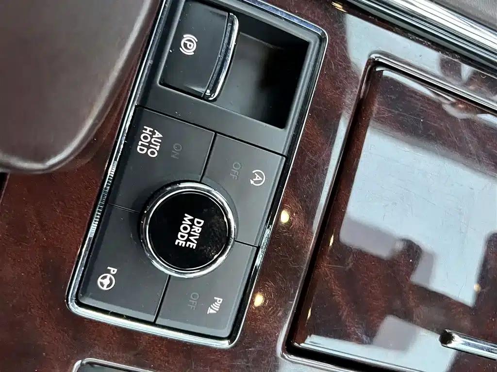 Navigator 2020 3.5T Presidential Series — миниатюра 25