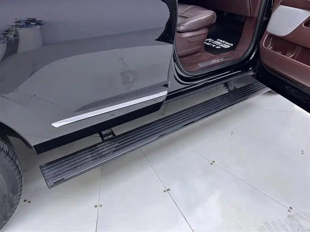Navigator 2020 3.5T Presidential Series — миниатюра 31