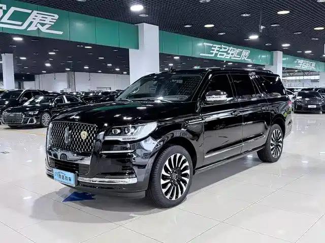 Navigator 2022 3.5T Long Wheelbase Presidential Edition