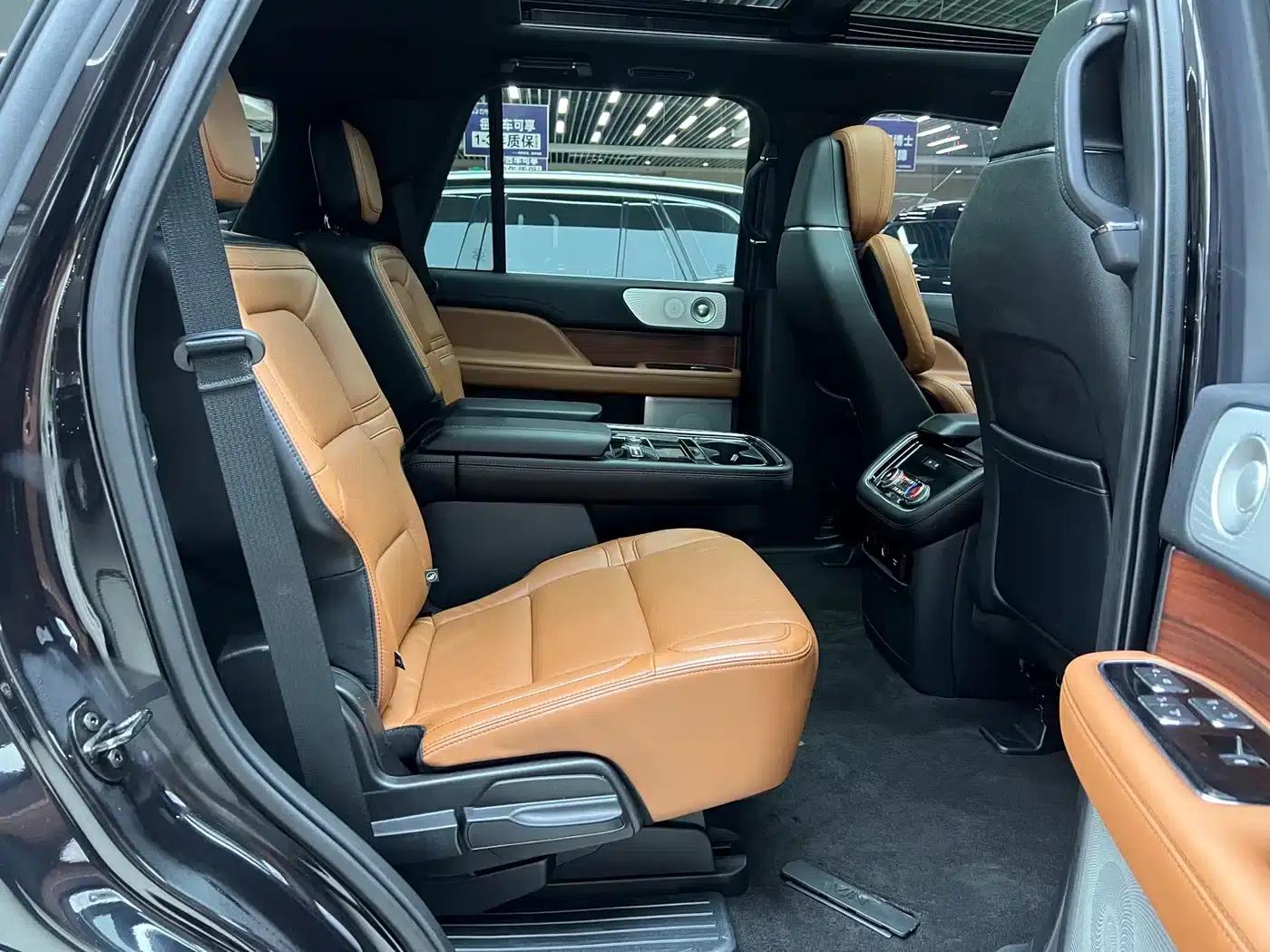 Navigator 2020 3.5T Premium Edition — миниатюра 11