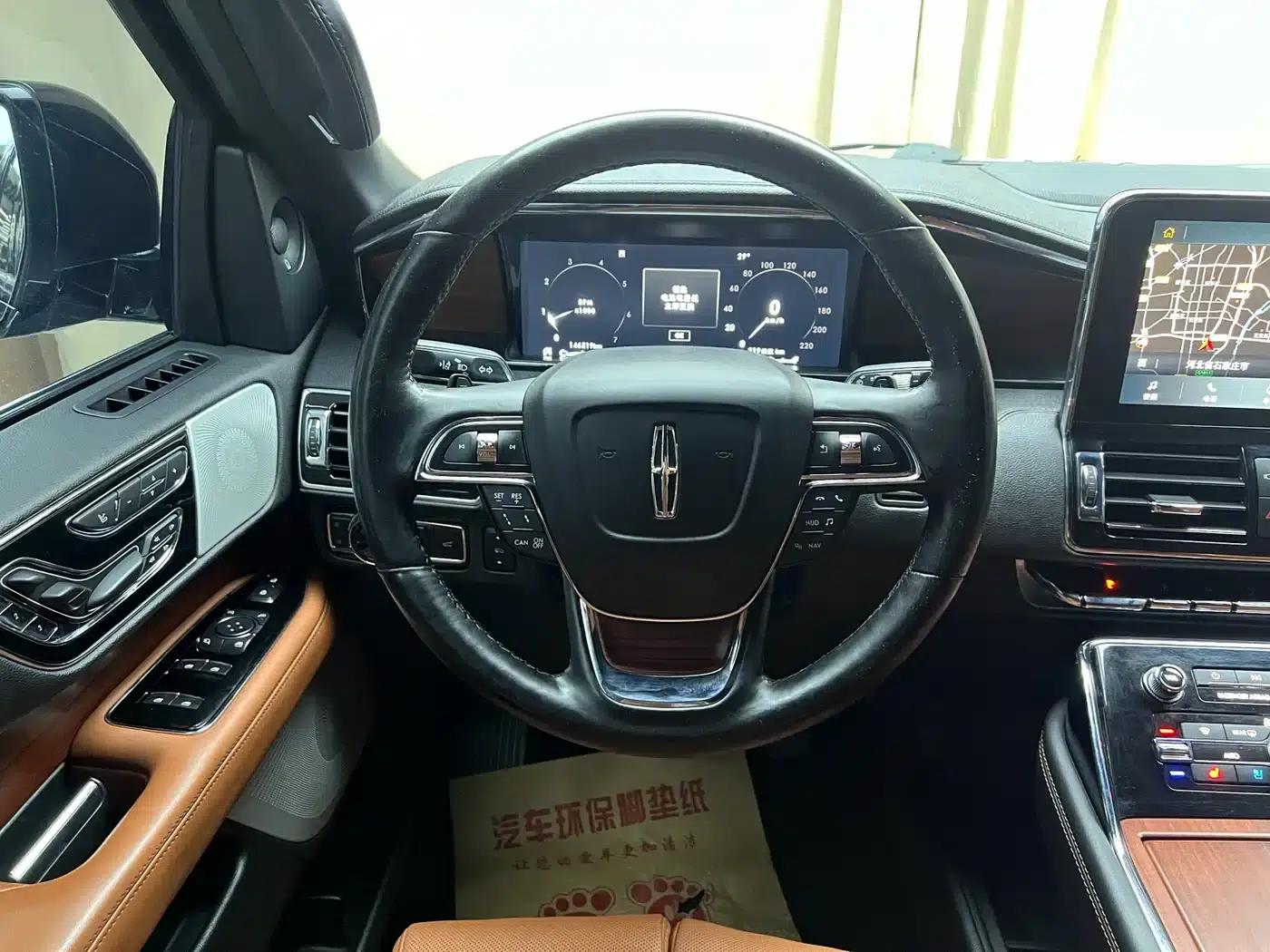 Navigator 2020 3.5T Premium Edition — миниатюра 3